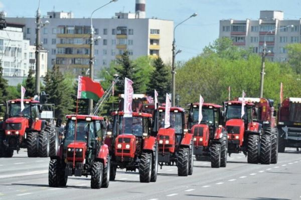 Минский тракторный завод в 10 раз увеличил поставки техники через «Росагролизинг»