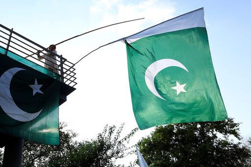 Пакистанские талибы отменили перемирие с премьером страны