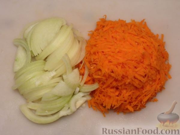 Рулет из печени с болгарским перцем, помидором и зеленью (в духовке)