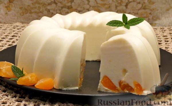 Желейный творожно-молочный торт с мандаринами (без выпечки)