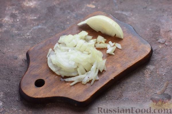 Котлеты-лодочки из мясного фарша и капусты с картофельным пюре